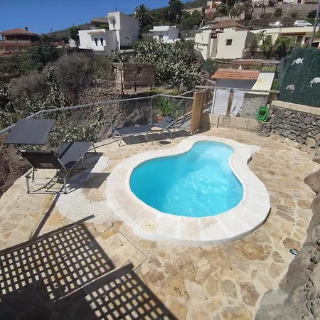 Romantic Hamlet Cottage With Private Pool La Fragua De Eliseo Holiday home Candelaria