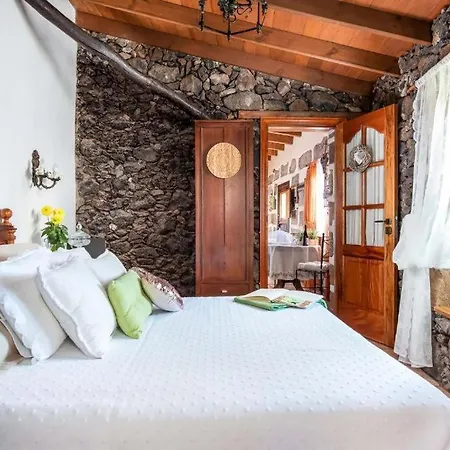 Romantic Hamlet Cottage With Private Pool La Fragua De Eliseo * Candelaria