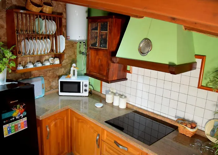 Semesterbostad Romantic Hamlet With Private Pool La Fragua De Eliseo *