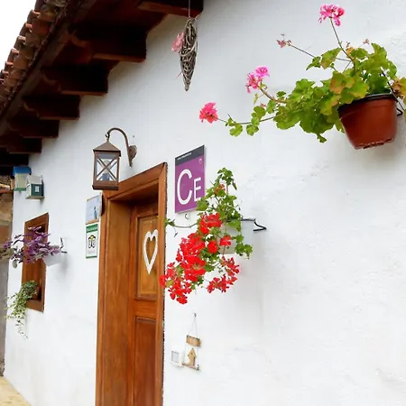 Dom wakacyjny Romantic Hamlet With Private Pool La Fragua De Eliseo