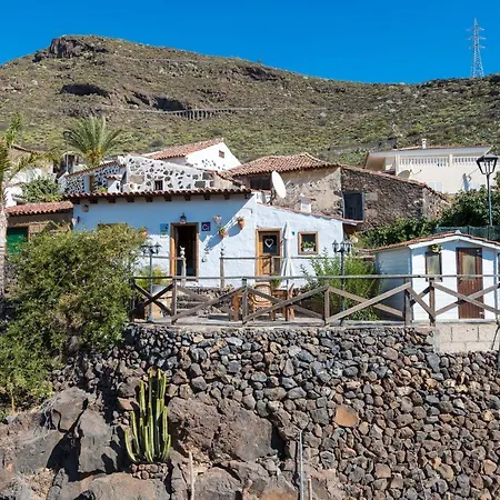 Romantic Hamlet With Private Pool La Fragua De Eliseo Candelaria