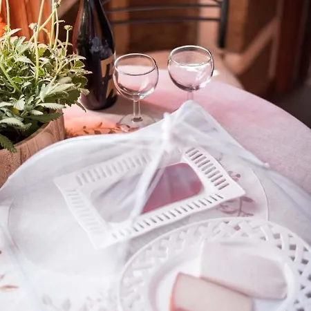 Hébergement de vacances Romantic Hamlet With Private Pool La Fragua De Eliseo *