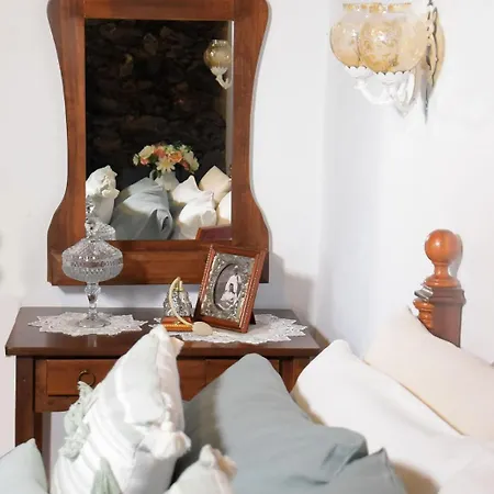 Romantic Hamlet With Private Pool La Fragua De Eliseo Hébergement de vacances *